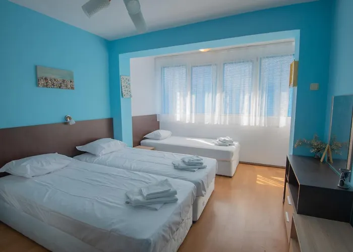 One-bedroom Flat Close To The Sea Garden By Flat Mаnаger Apartamento