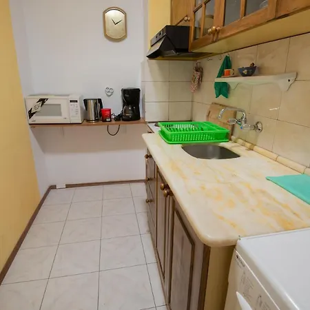 One-bedroom Flat Close To The Sea Garden By Flat Mаnаger Daire *